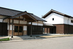 八海醸造